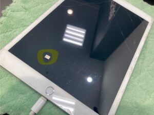 iPad　充電口　修理　異物除去