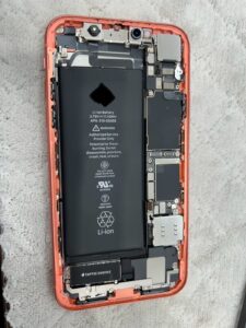 iPhone XR　バッテリー交換　画面交換