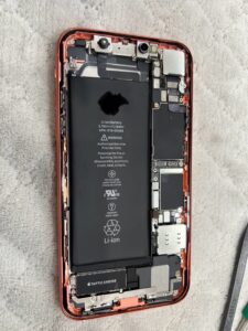 iPhone XR　バッテリー交換　画面交換