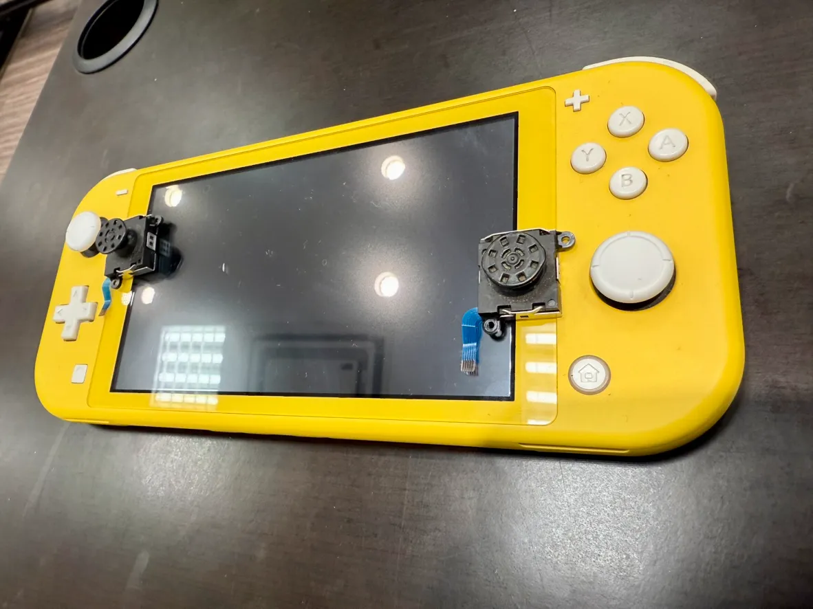 SwitchLite　スティック交換即日[野田市]